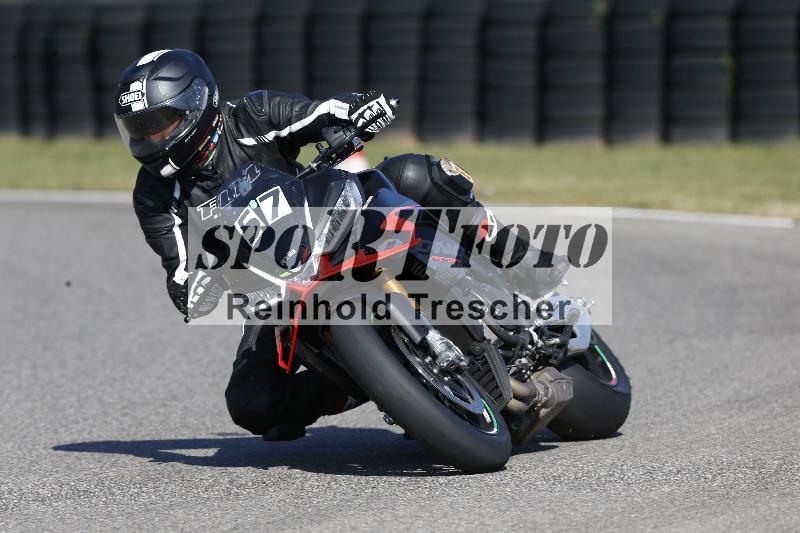 Archiv-2025/49 26.08.2025 Cornu Master School ADR/blau-bleu/57